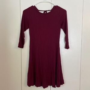 Forever 21 Women's Burgundy and Red ¾ Sleeve Backless Scoop neck Dress